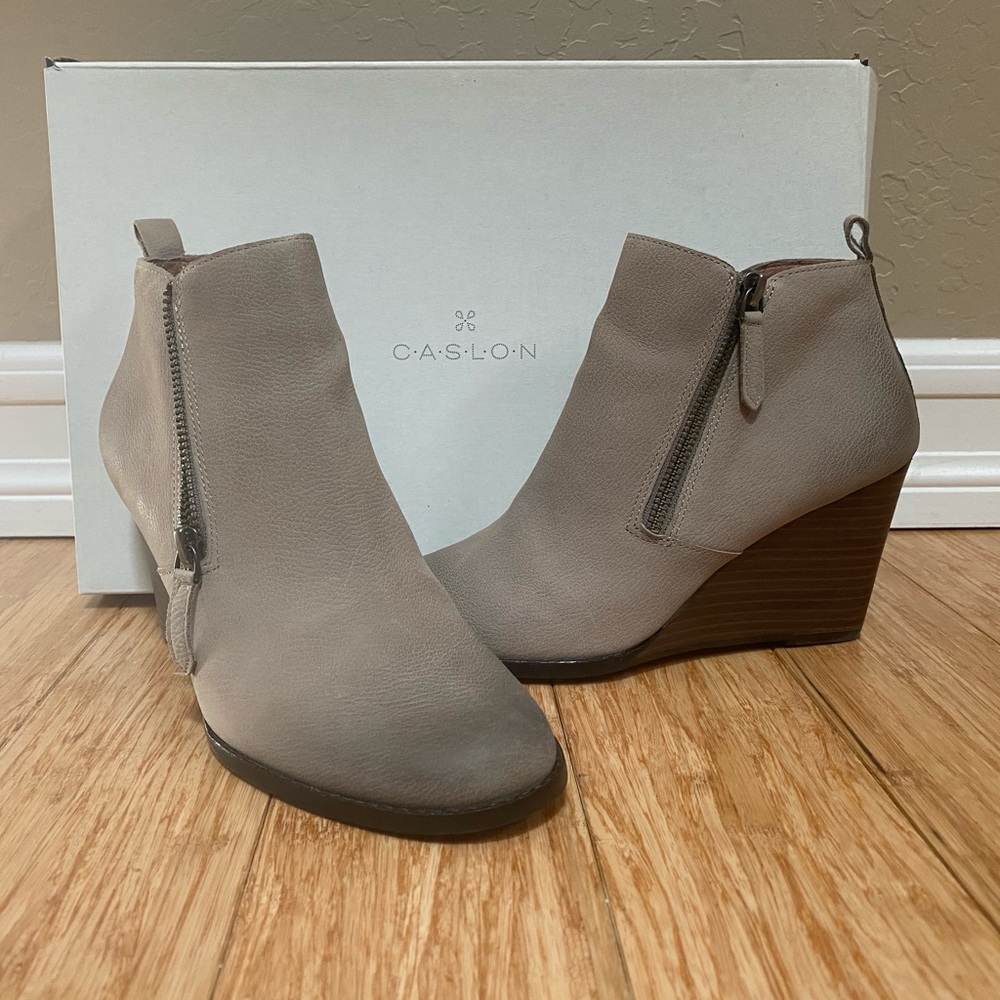 Caslon Wesley Wedge Bootie